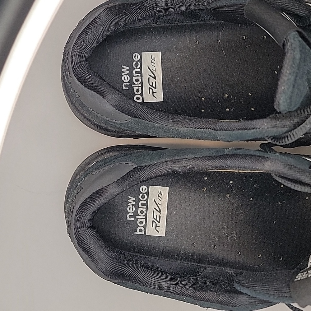 New Balance 580 Black Suede, EUC!! Mens 10.5 Style# MRT580BV RARE!! - Picture 7 of 9